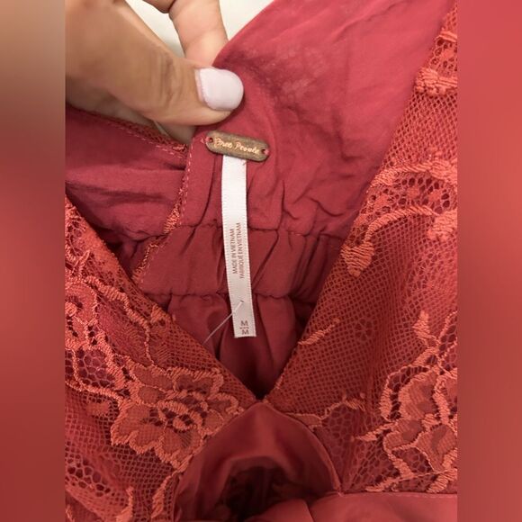 Free People Chante Lace Tank Frenchie Kiss Tie Front Blouse Top Trapeze - Picture 3 of 8